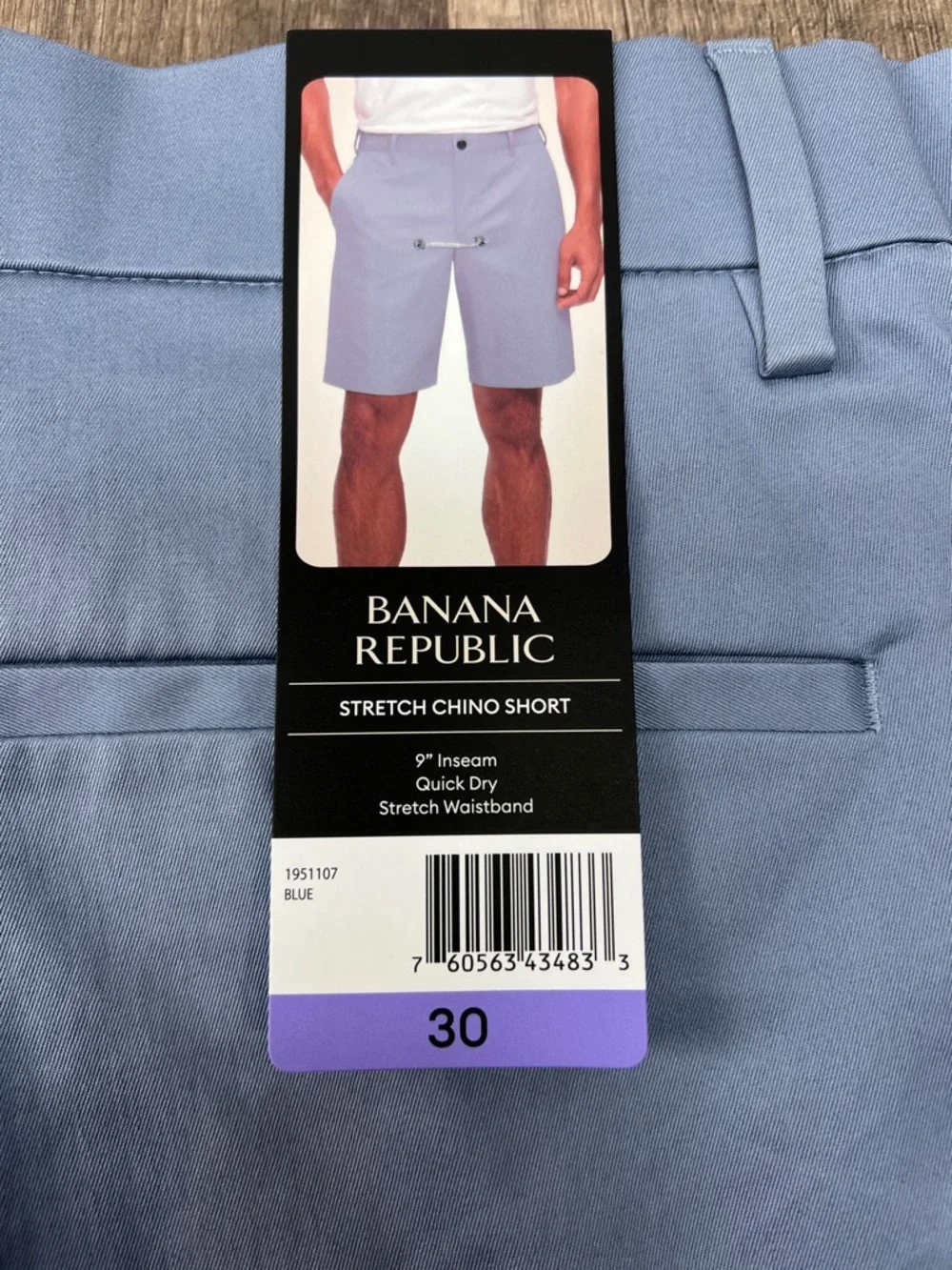 Banana Republic Men's Flat Front Shorts in Blue Size 30 - Picture 6 of 7